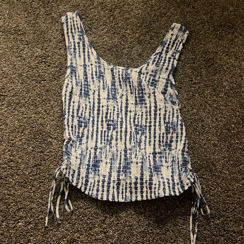 cute blue and white patterned top